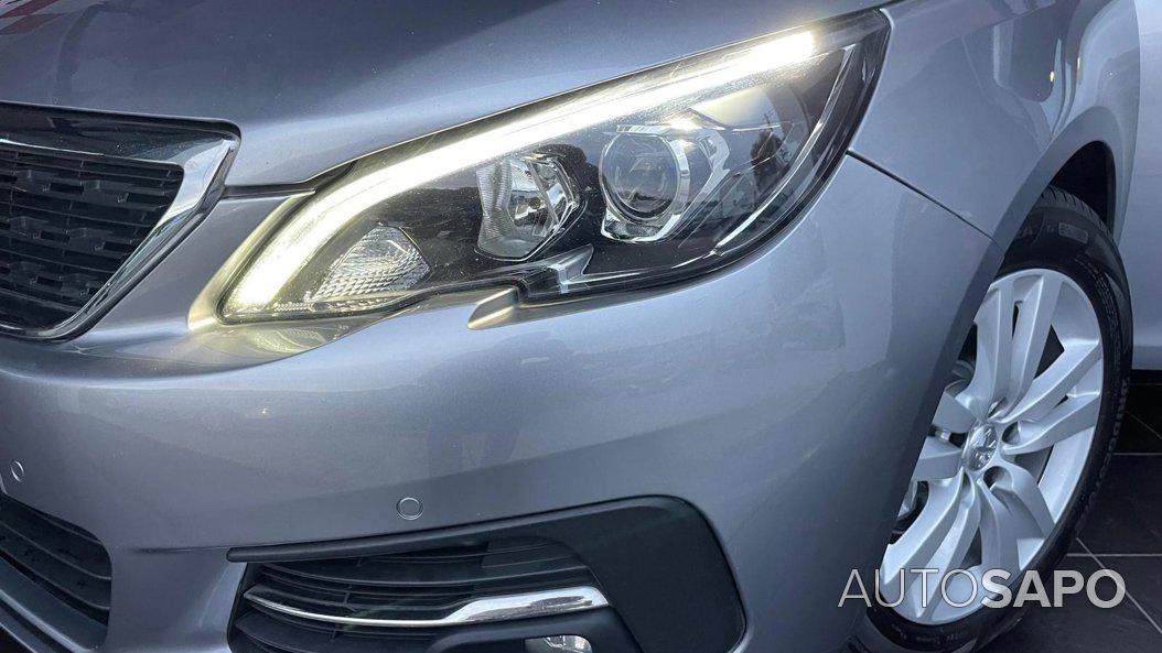 Peugeot 308 1.2 PureTech Business Line de 2019