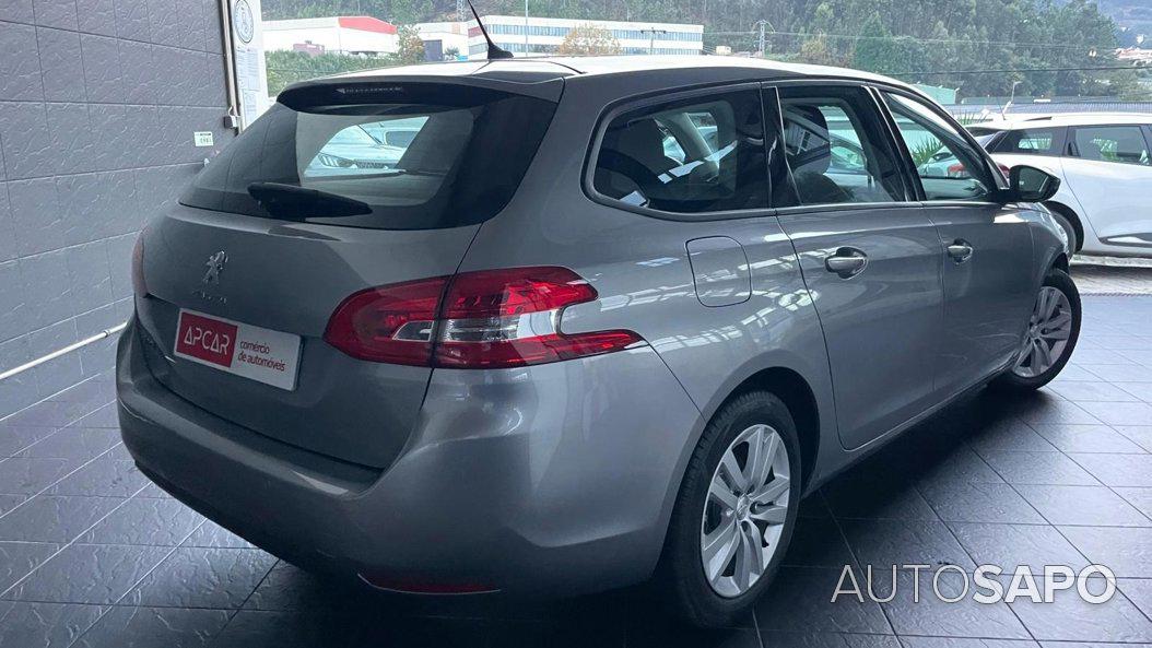 Peugeot 308 1.2 PureTech Business Line de 2019