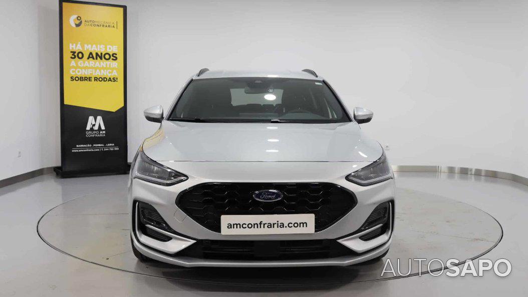 Ford Focus 1.0 EcoBoost MHEV ST-Line de 2024