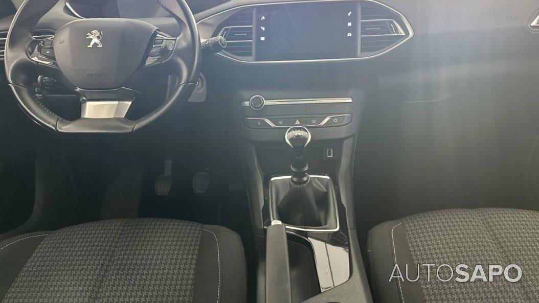 Peugeot 308 1.5 BlueHDi Active Pack de 2021