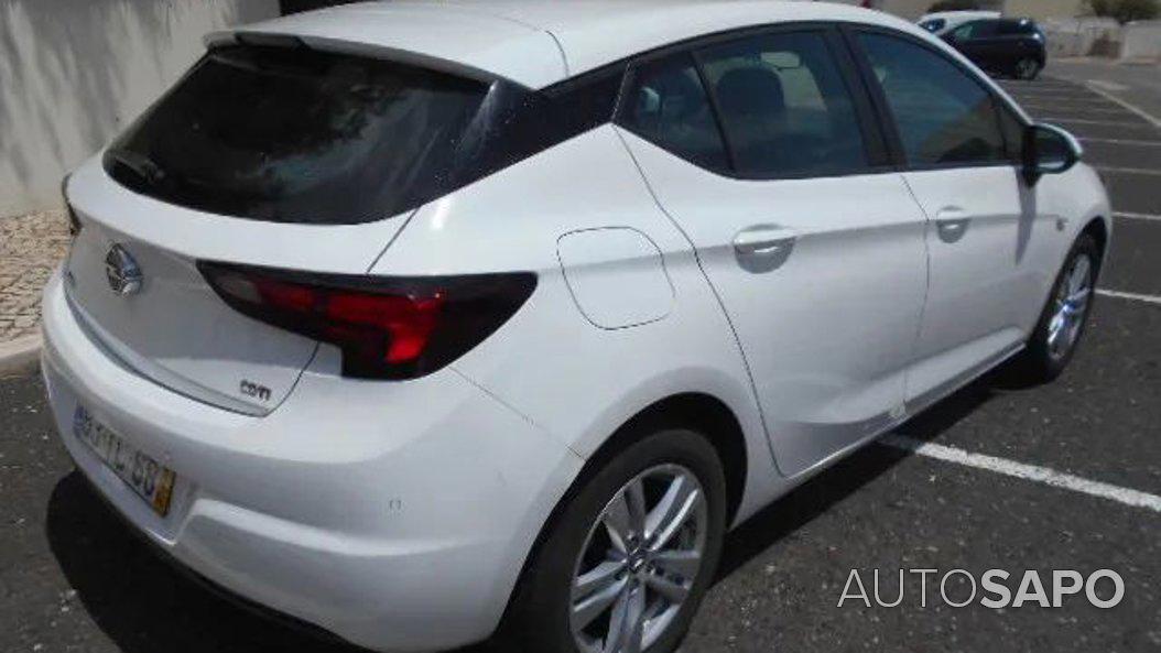 Opel Astra de 2017