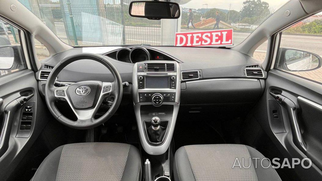 Toyota Verso 2.0 D-4D Comfort+Navi de 2014