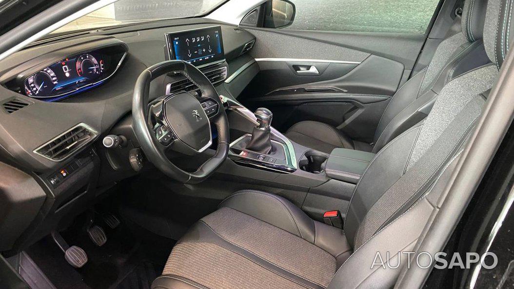 Peugeot 5008 1.5 BlueHDi Allure de 2022