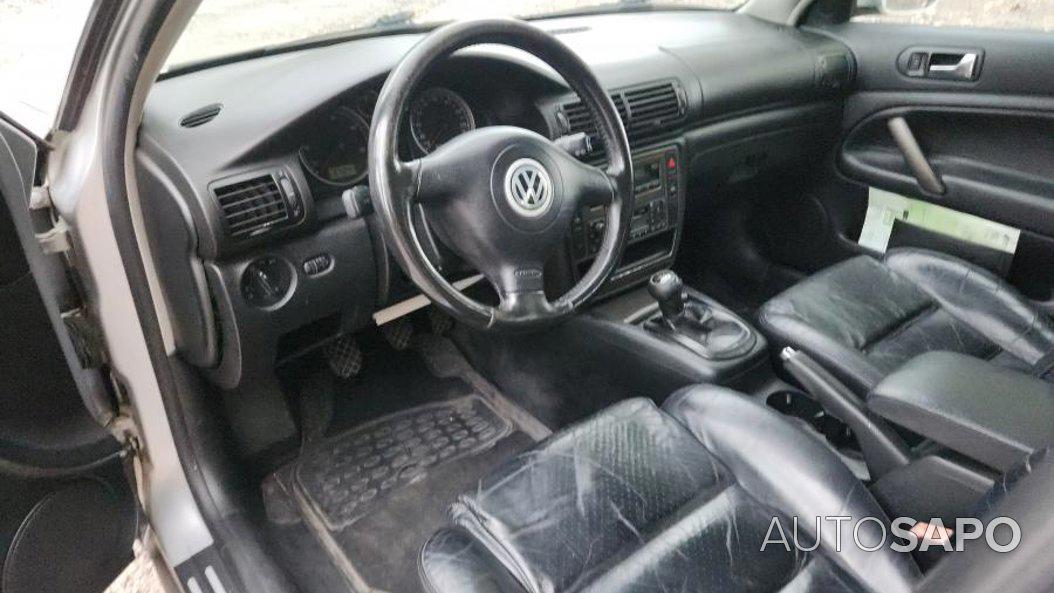 Volkswagen Passat V. 1.9 TDi Trendline de 2002