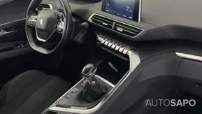 Peugeot 3008 1.2 PureTech Active Pack de 2021