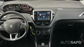 Peugeot 2008 1.2 PureTech Style de 2018