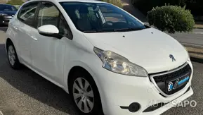 Peugeot 208 de 2015