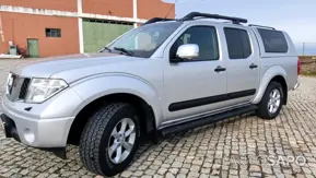 Nissan Navara 2.5 dCi CD Platinium Marfim de 2010