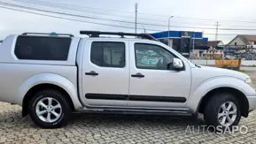 Nissan Navara 2.5 dCi CD Platinium Marfim de 2010