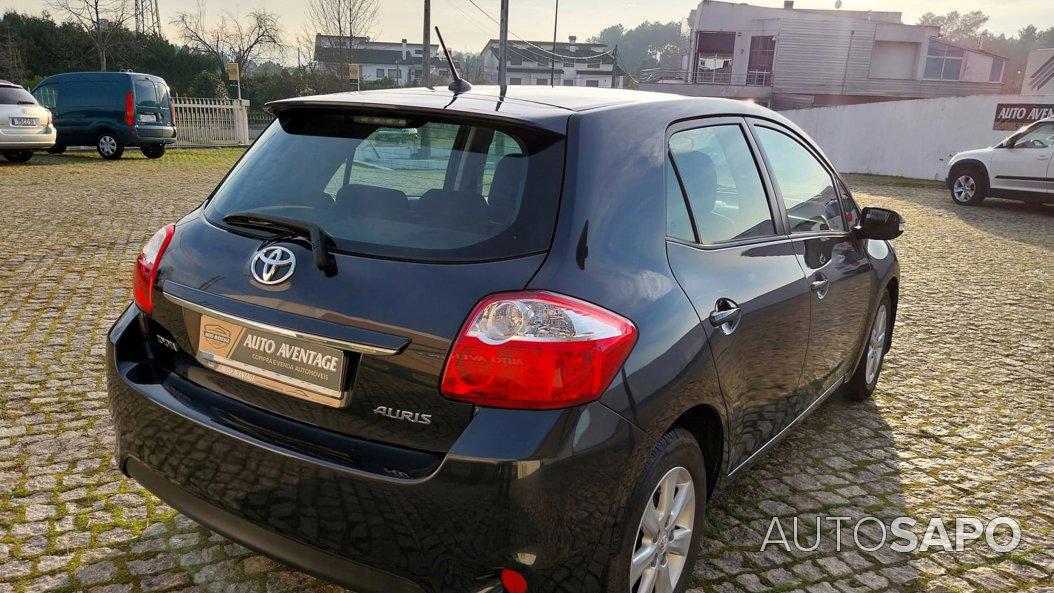 Toyota Auris 1.4 D-4D Comfort+Navi de 2013