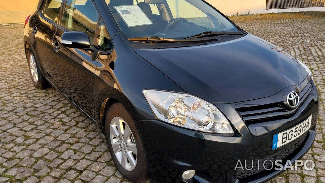 Toyota Auris 1.4 D-4D Comfort+Navi de 2013