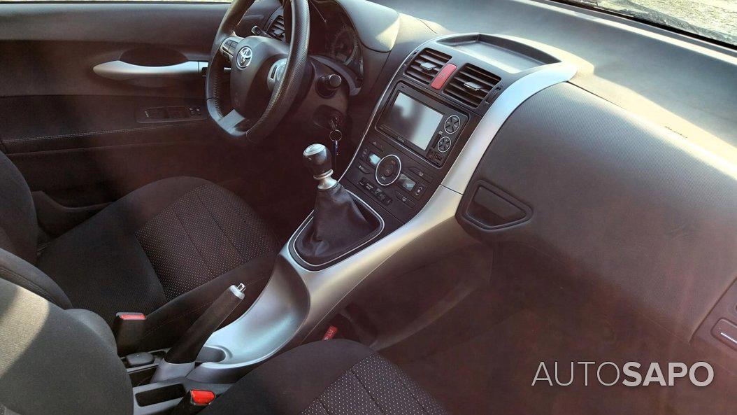 Toyota Auris 1.4 D-4D Comfort+Navi de 2013