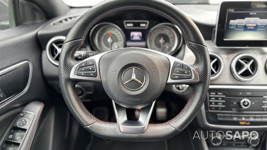 Mercedes-Benz Classe CLA 180 CDi AMG Line de 2016