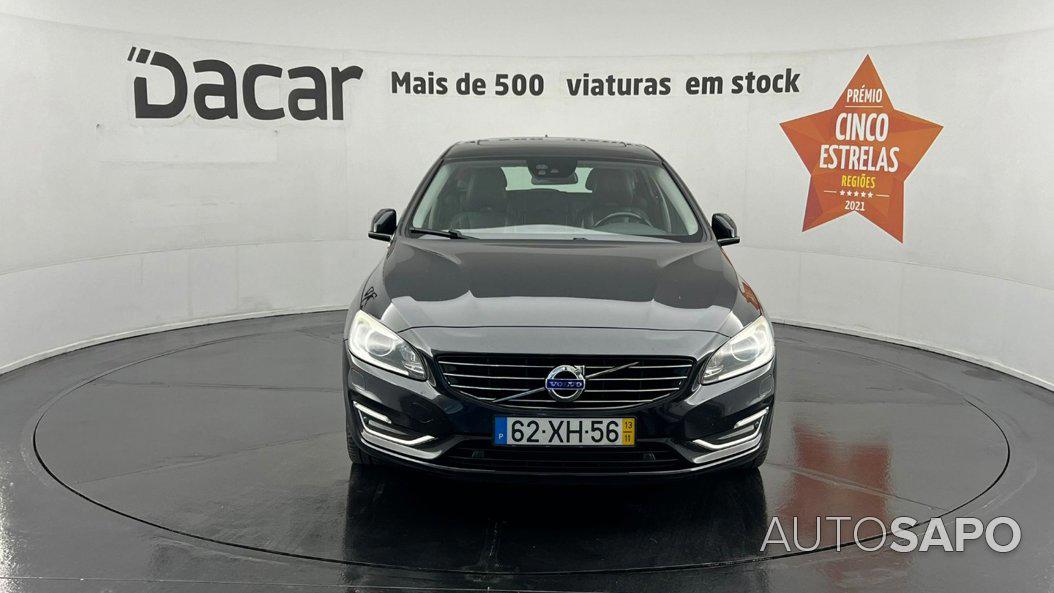 Volvo V60 2.4 D6 Momentum AWD Phev de 2013