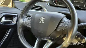 Peugeot 208 de 2016