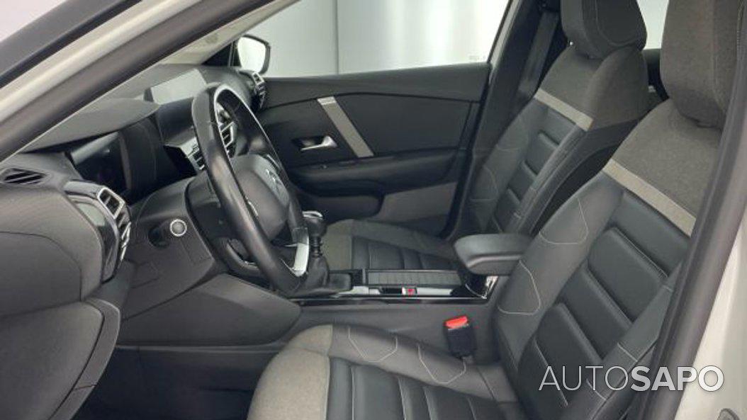 Citroen C4 1.2 PureTech Shine de 2021