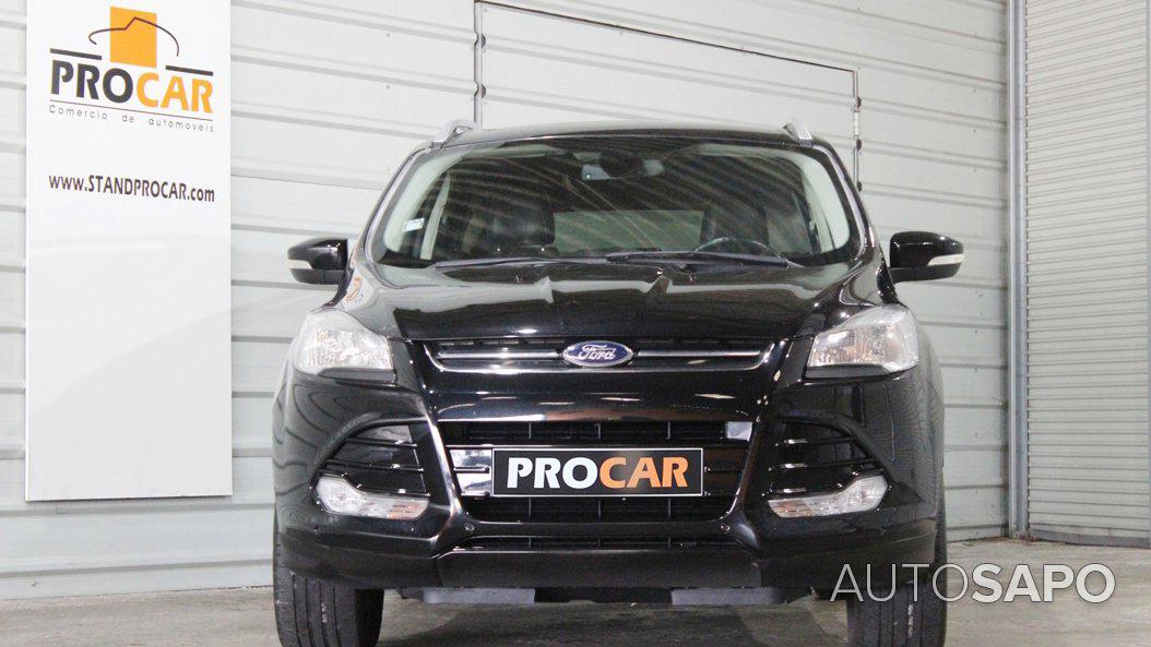 Ford Kuga de 2016