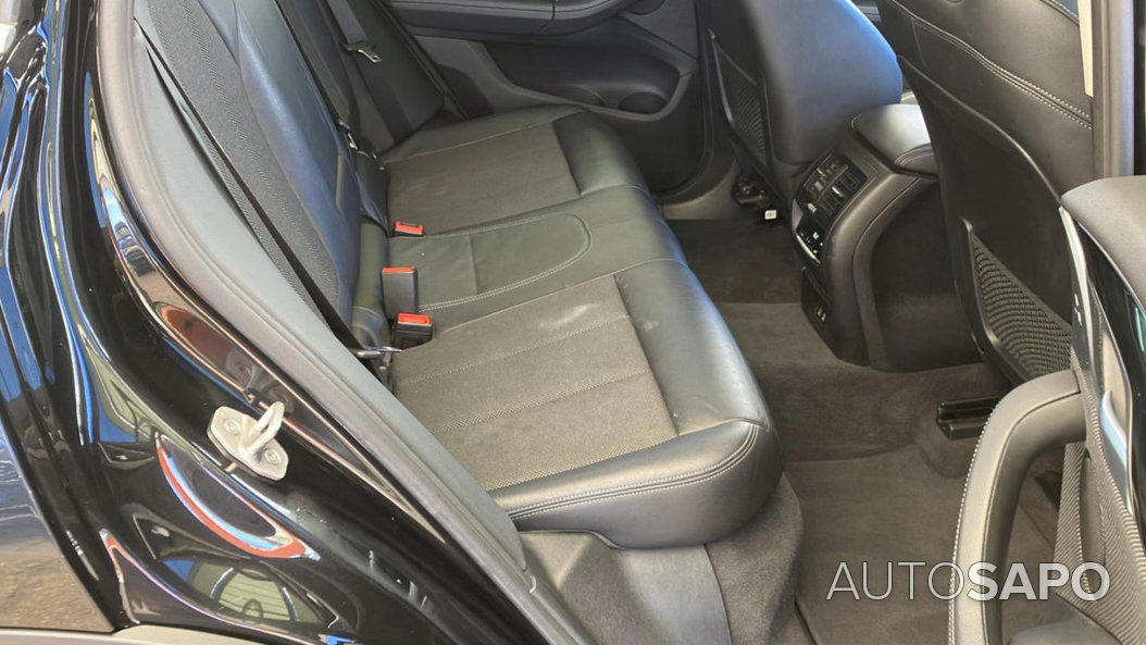 BMW X3 18 d sDrive Advantage Auto de 2021