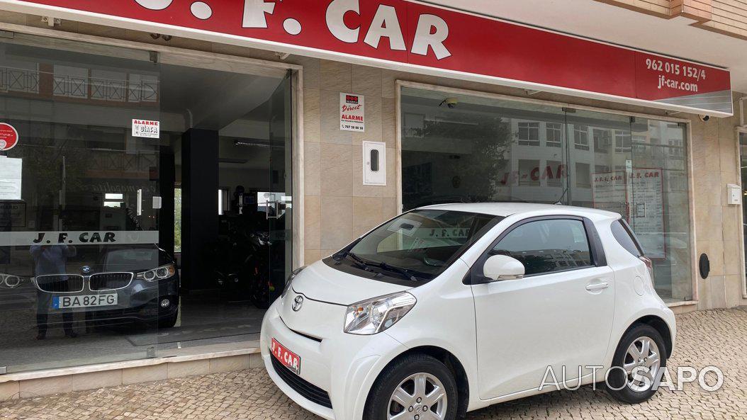 Toyota iQ 1.0 VVT-i 2 MultiDrive de 2009