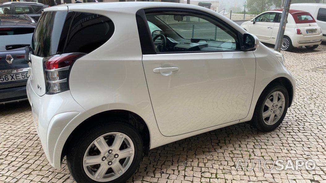 Toyota iQ 1.0 VVT-i 2 MultiDrive de 2009