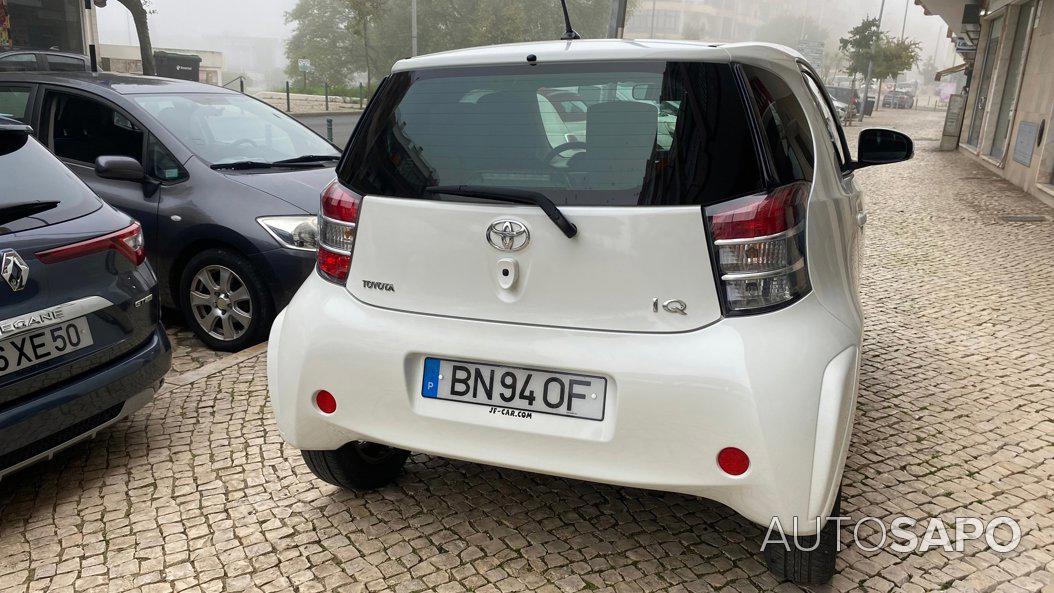 Toyota iQ 1.0 VVT-i 2 MultiDrive de 2009