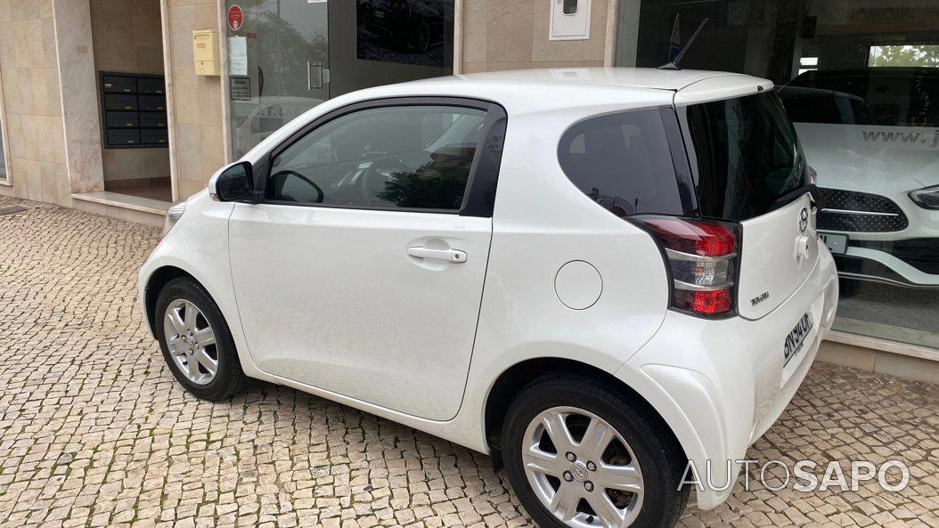 Toyota iQ 1.0 VVT-i 2 MultiDrive de 2009