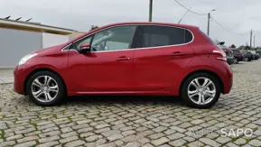 Peugeot 208 1.2 PureTech Allure de 2013