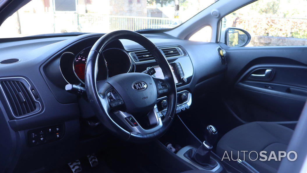 Kia Rio 1.1 CRDi Prime Edition de 2016