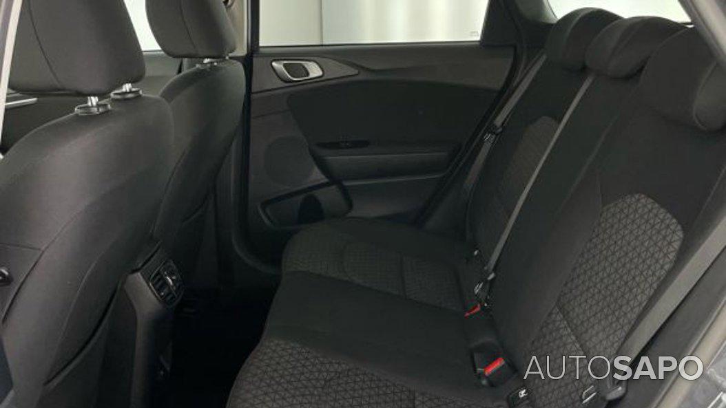 Kia Ceed 1.0 T-GDi Urban de 2022