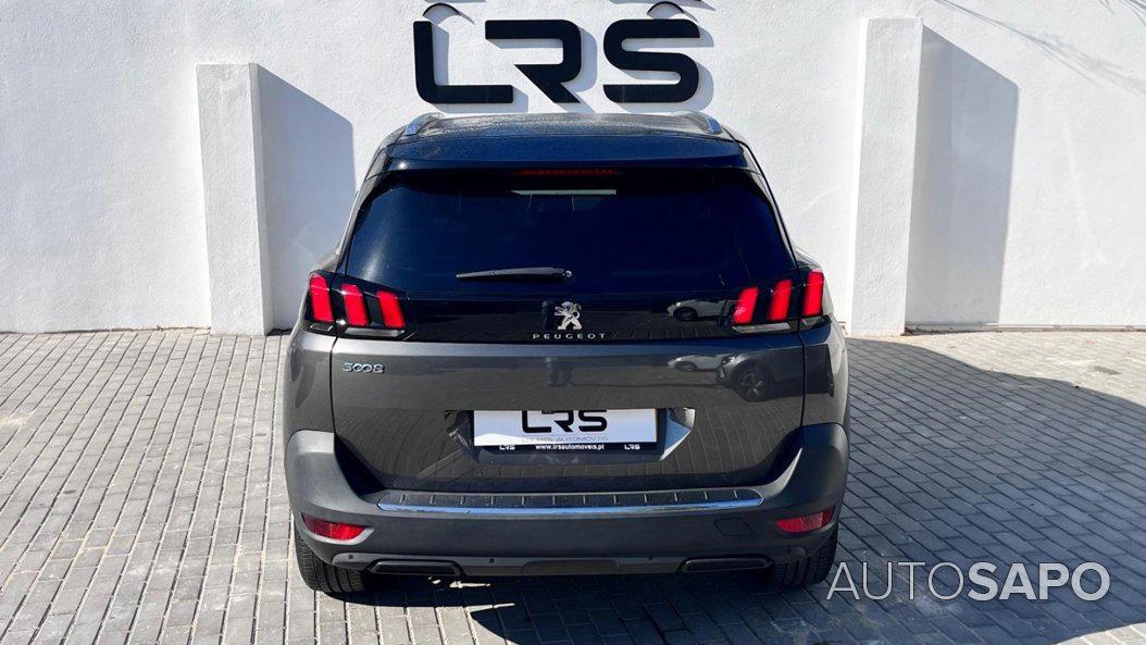 Peugeot 5008 1.5 BlueHDi Allure de 2019