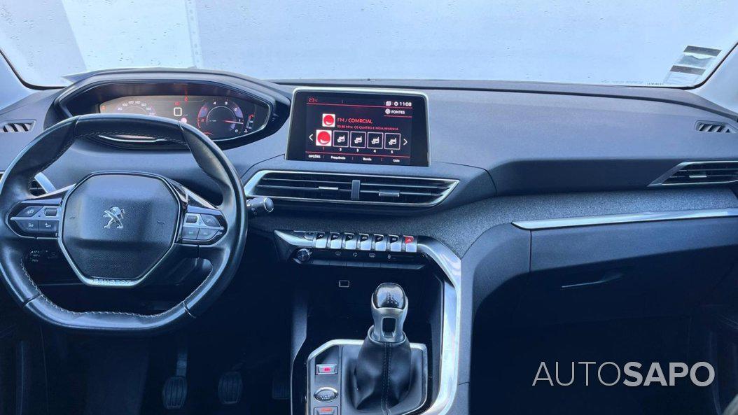 Peugeot 5008 1.5 BlueHDi Allure de 2019