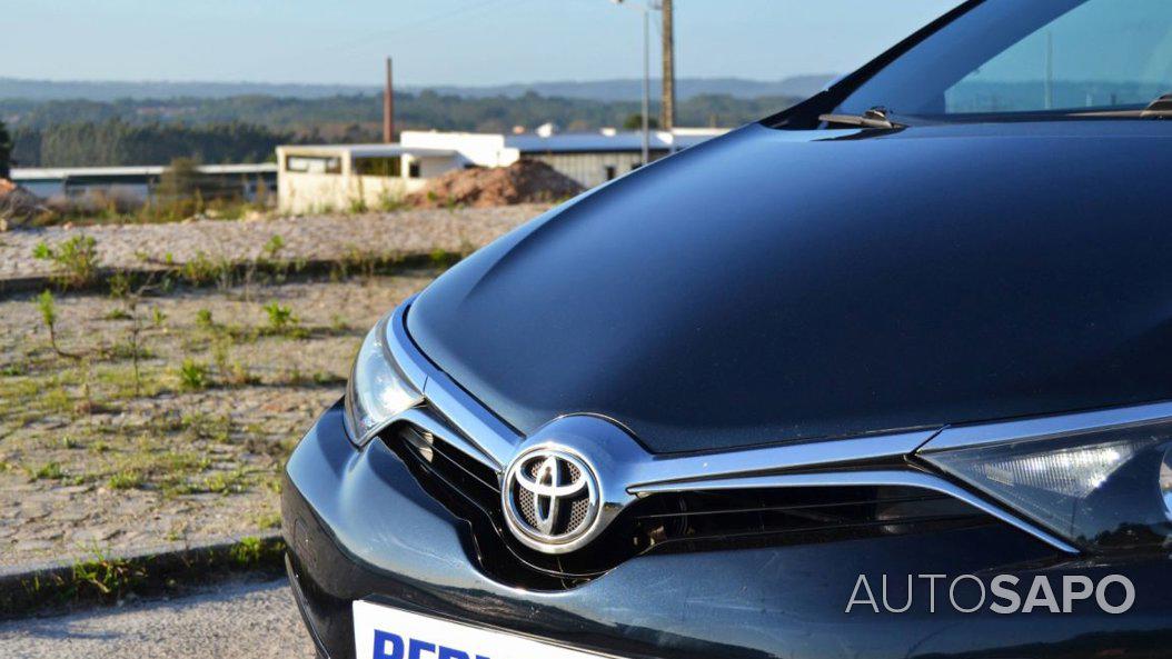 Toyota Auris 1.2T Comfort+P.Sport de 2016