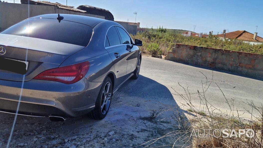 Mercedes-Benz Classe CLA 180 CDi Urban de 2014