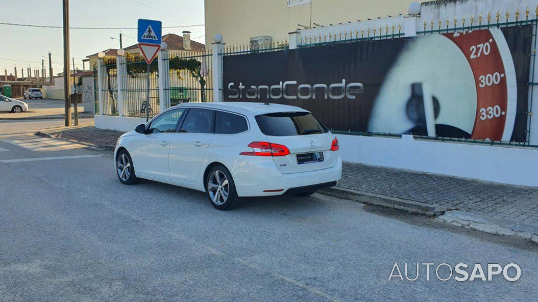 Peugeot 308 1.2 PureTech Allure EAT8 de 2020