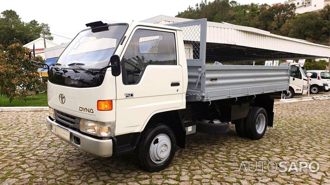 Toyota Dyna 3.0 D 150 LY212LG R.Duplo de 2000