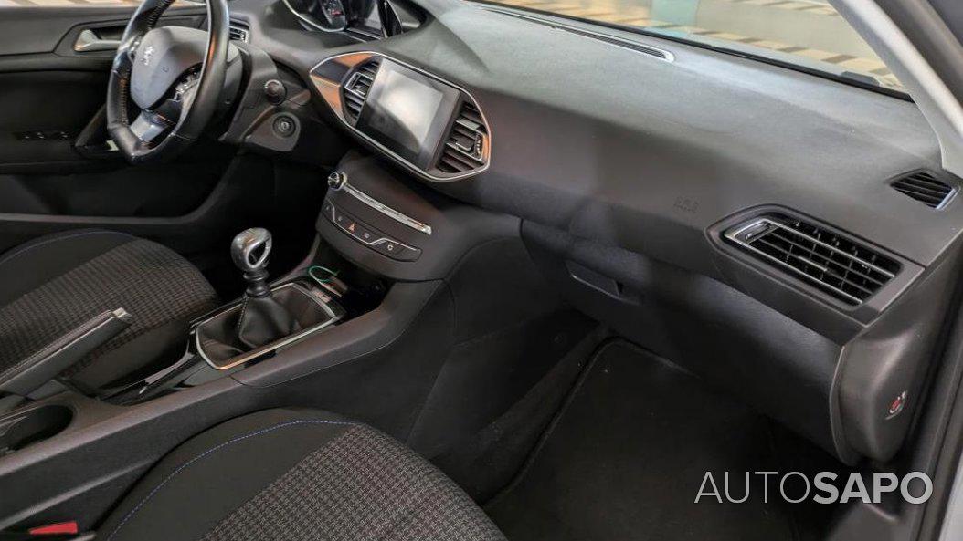 Peugeot 308 1.5 BlueHDi Style de 2018