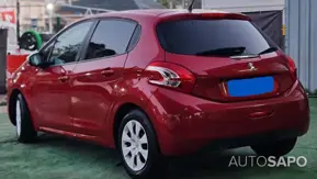 Peugeot 208 de 2015