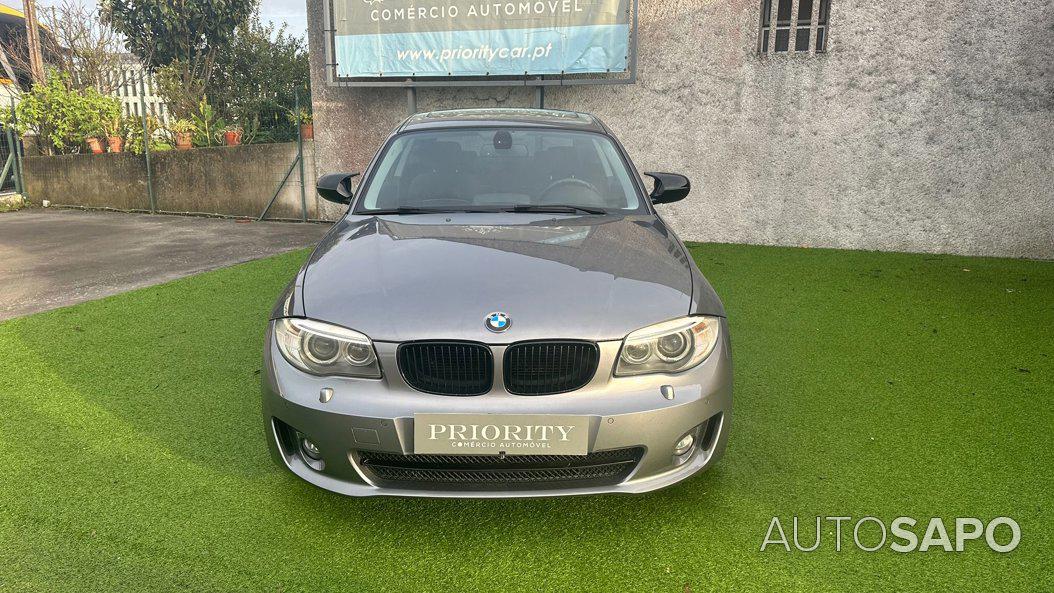 BMW Série 1 123 d de 2013