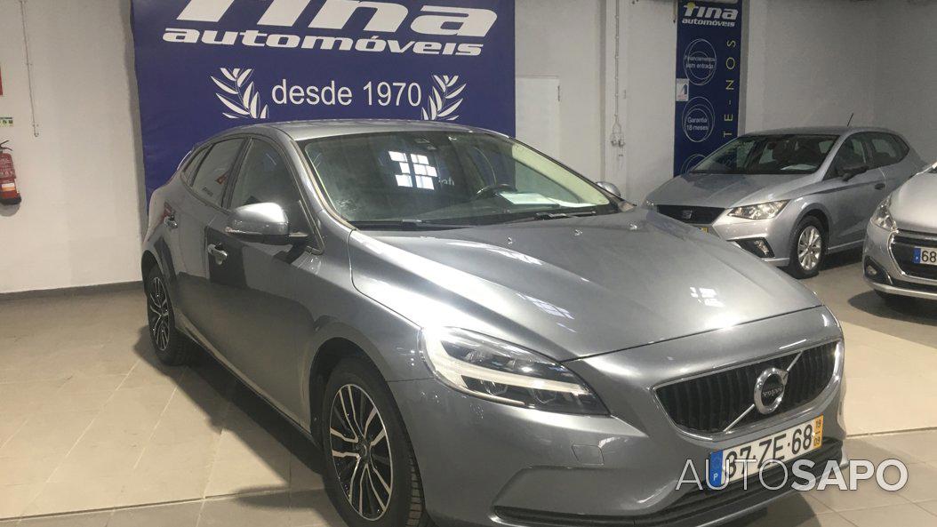 Volvo V40 2.0 D3 Momentum de 2019