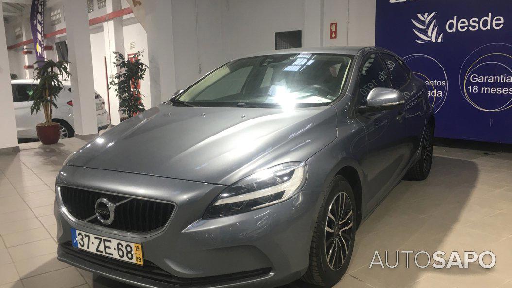 Volvo V40 2.0 D3 Momentum de 2019