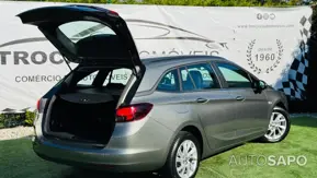 Opel Astra de 2019