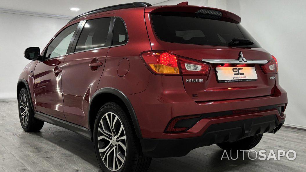 Mitsubishi ASX 1.6 MIVEC Intense Connect Edition de 2018