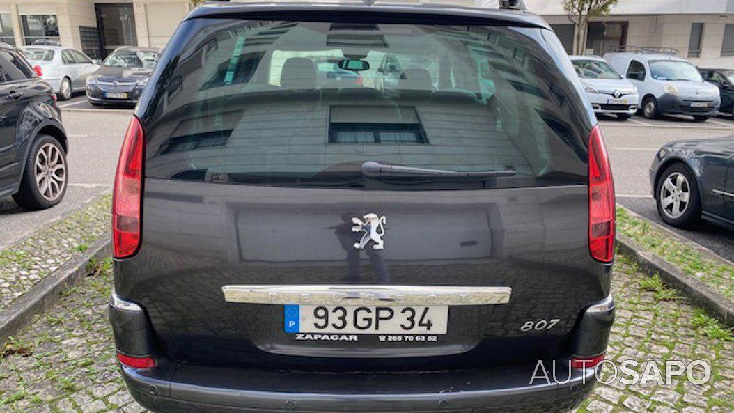 Peugeot 807 2.2 HDi Navteq de 2008