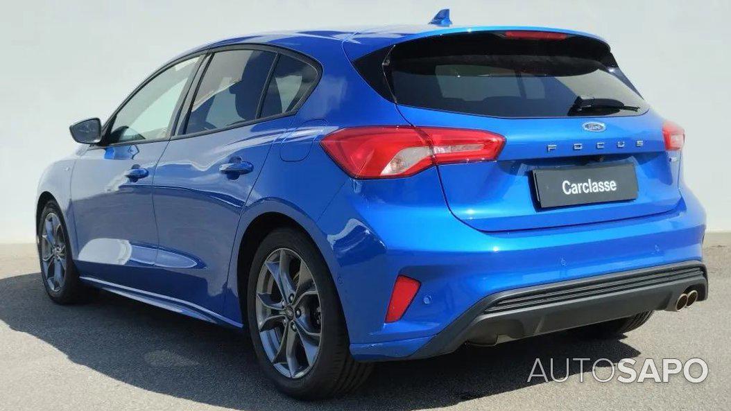 Ford Focus 1.0 EcoBoost MHEV ST-Line de 2020