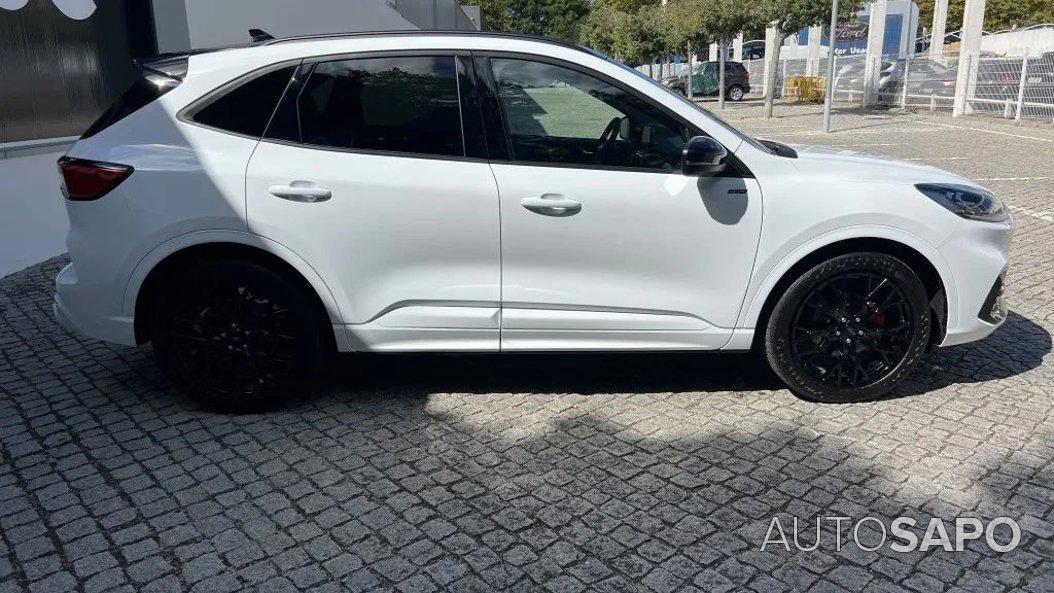 Ford Kuga de 2024