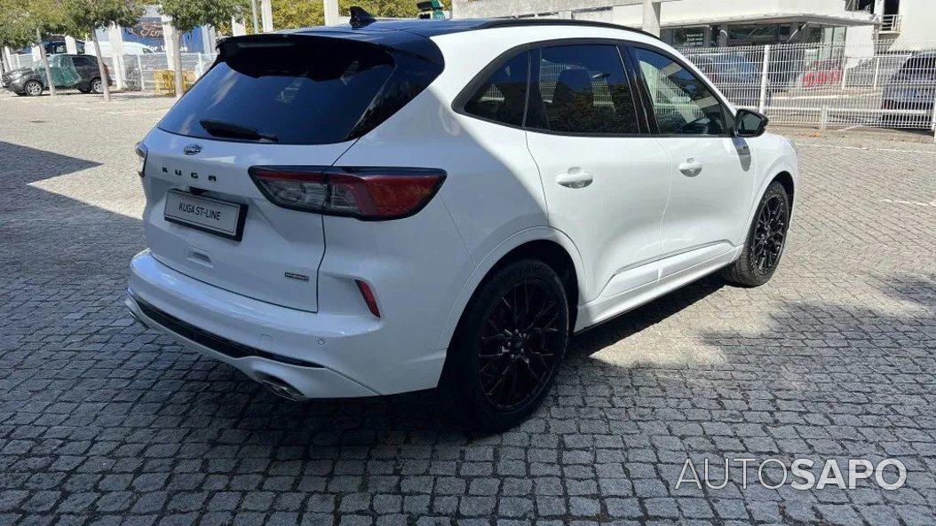 Ford Kuga de 2024