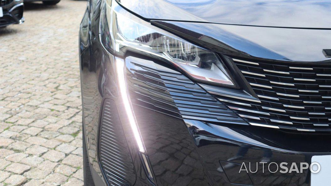 Peugeot 3008 1.6 Hybrid4 Allure e-EAT8 de 2021