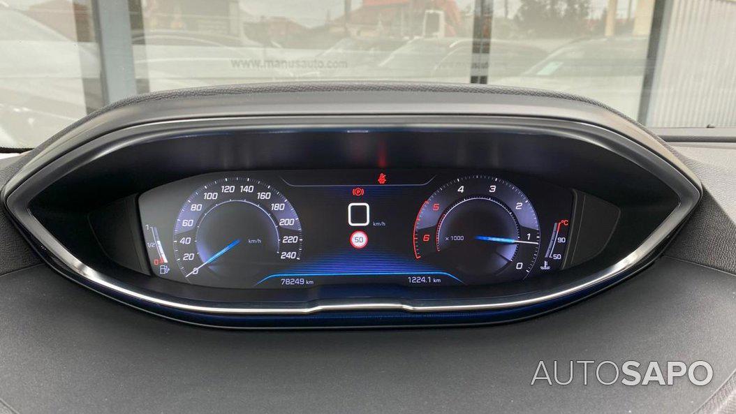 Peugeot 5008 1.5 BlueHDi Active de 2019