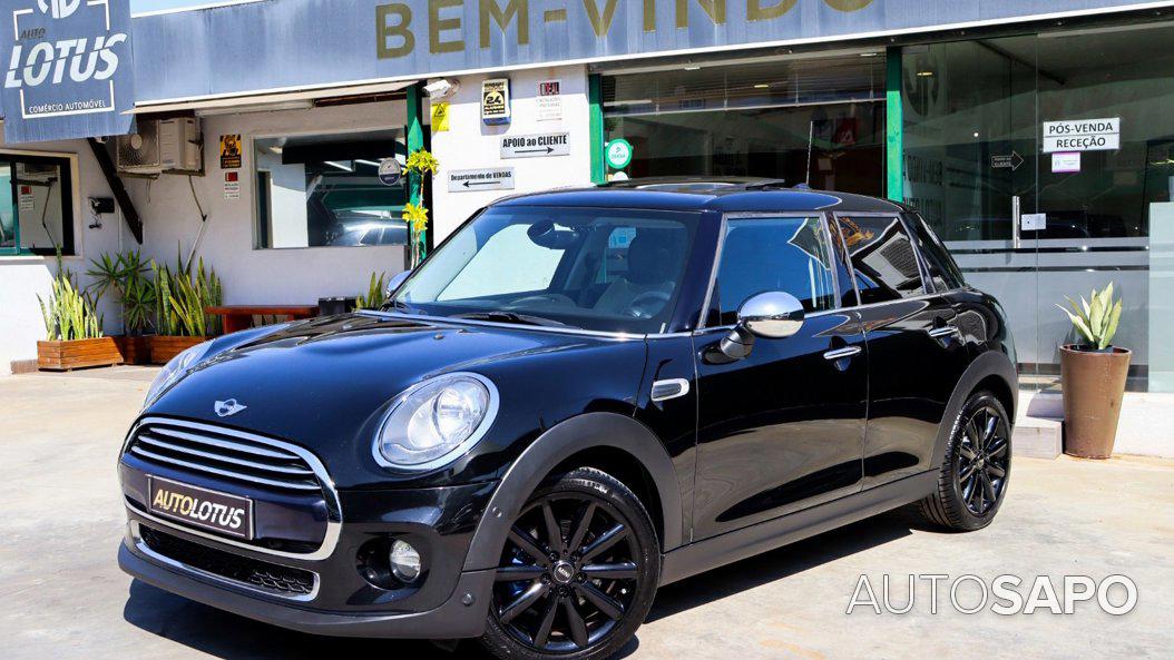 MINI Cooper de 2015