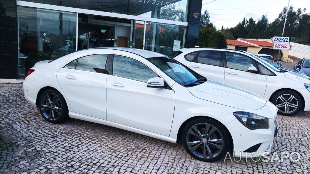 Mercedes-Benz Classe CLA 180 CDi AMG Line de 2015